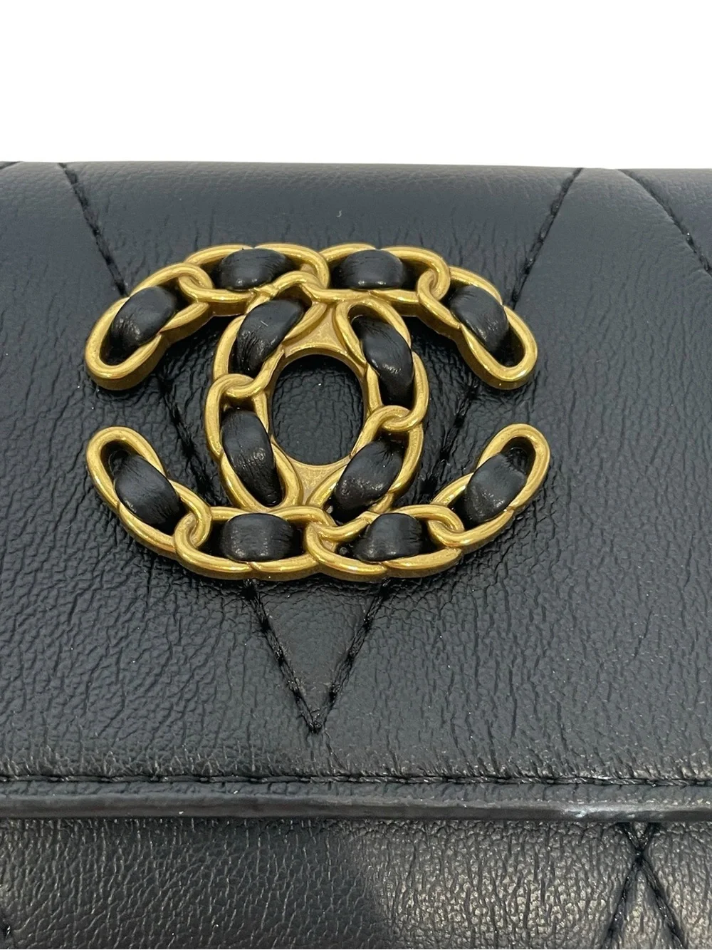 🖤✨ Black Quilted Small Wallet ✨🖤